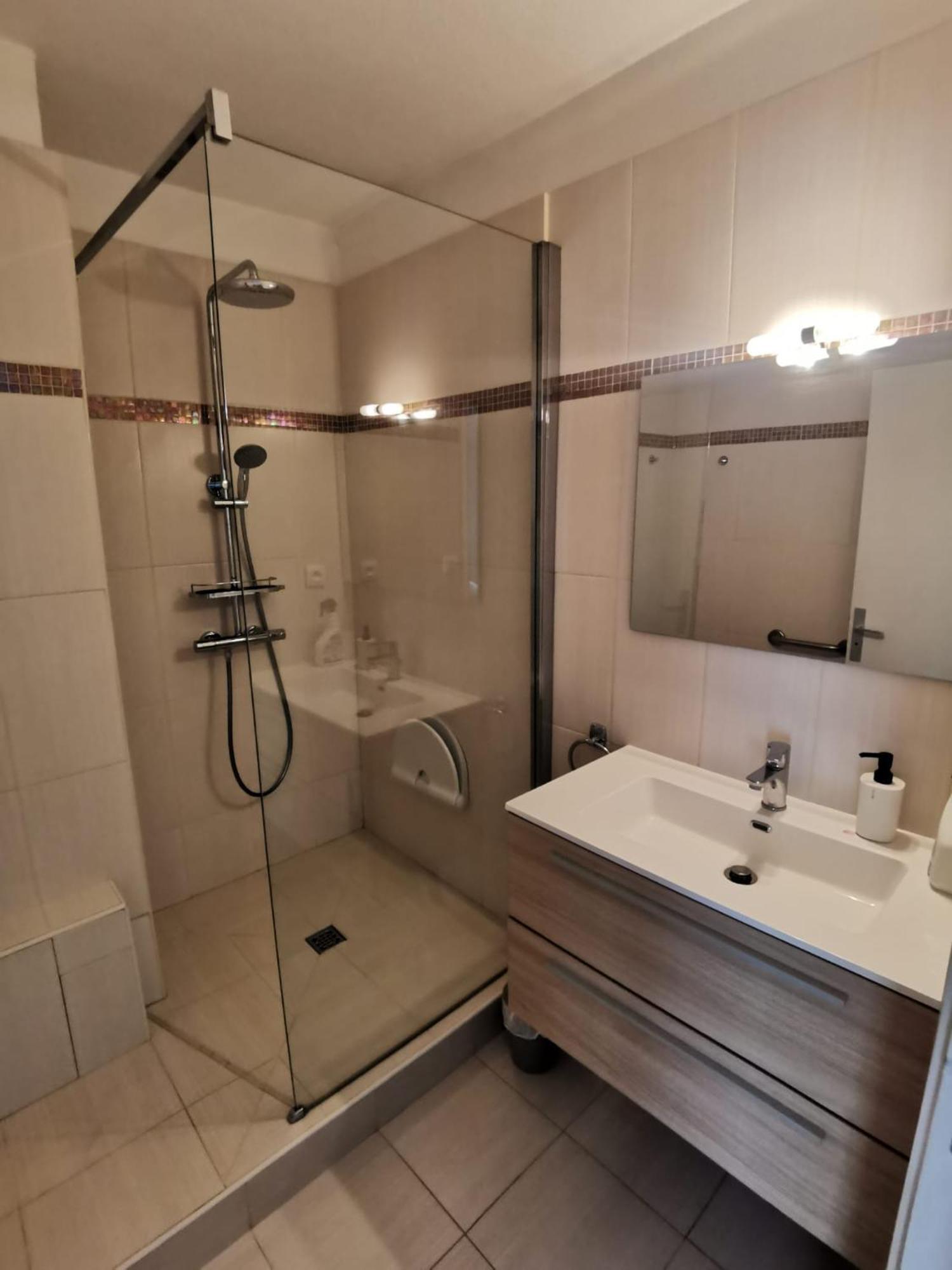 Lido, Private Apartment Seaside, Parking, Swimming Pool Καν-συρ-Μερ Εξωτερικό φωτογραφία